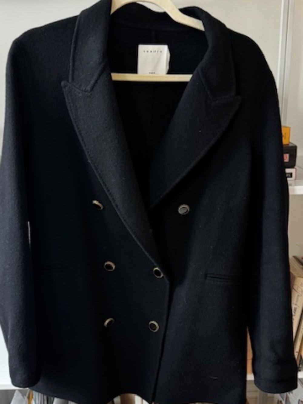 Sandro light coat 80% wool size EU36 / US 4